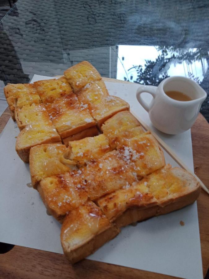 Jindabyne Cafe & Hostel Chiang Mai Eksteriør bilde