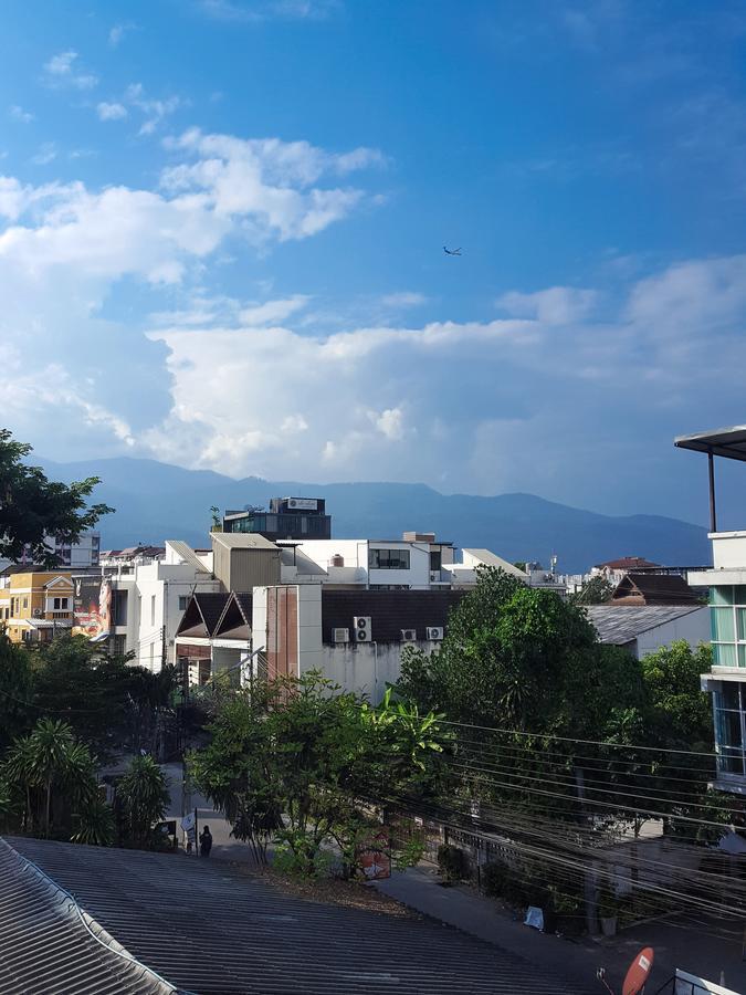 Jindabyne Cafe & Hostel Chiang Mai Eksteriør bilde